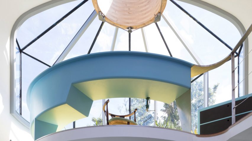 Michael Russum uses boatbuilding techniques to build his “mystery vessel” house
