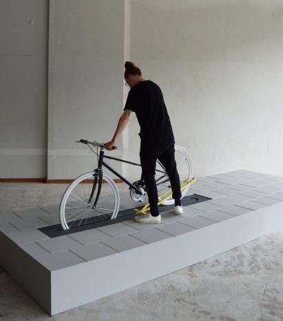 Align public bicycle rack by Milou Bergs