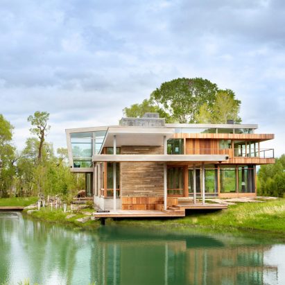 Watershed Lodge by HUUM