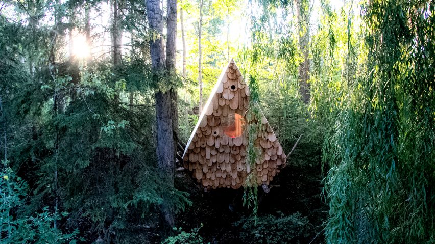 Birdhut by Studio North