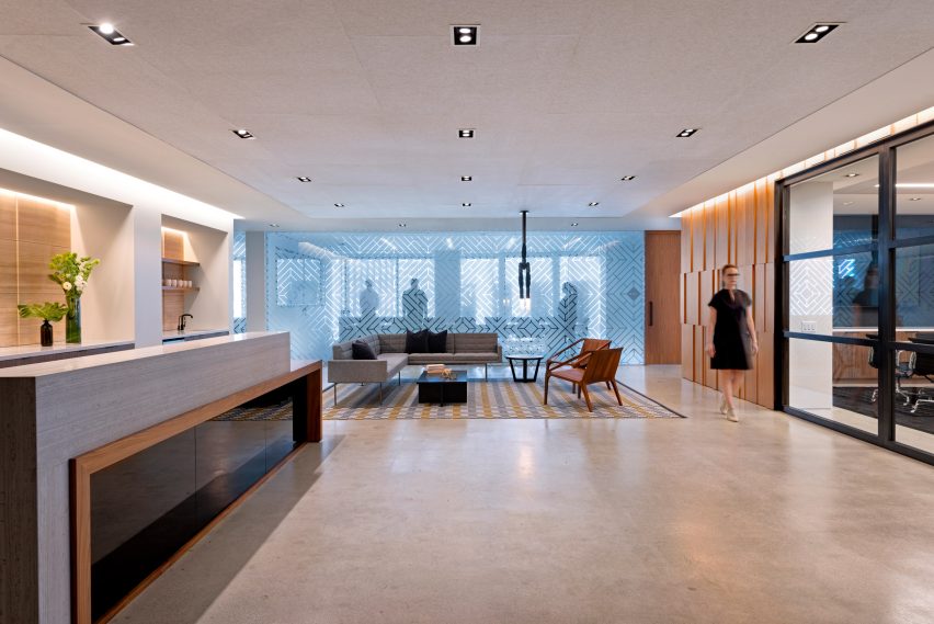 Cambridge Associates by Studio OA
