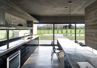 Casa Mach by Luciano Kruk