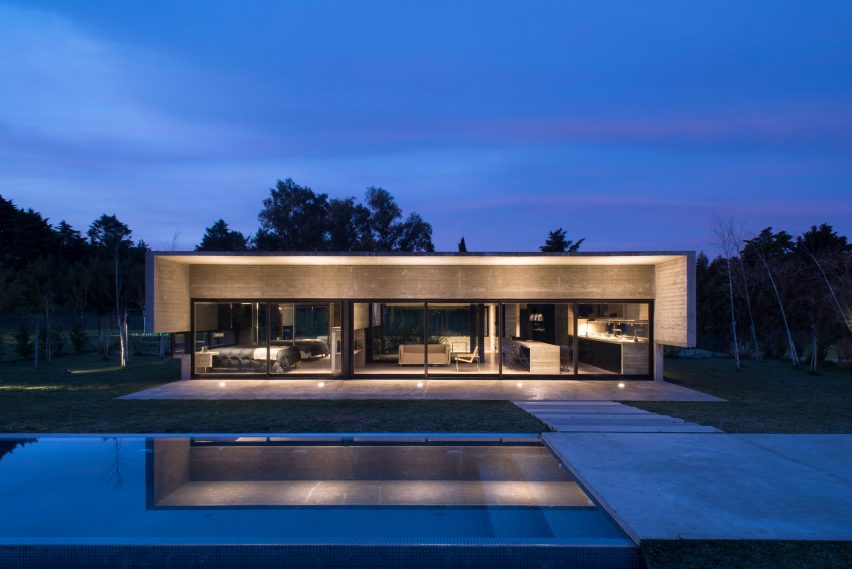 Casa Mach by Luciano Kruk