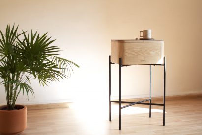 Container and coffeeware by Samaná