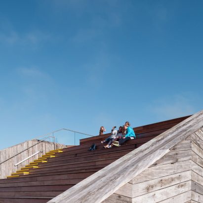 Hastings Pier by dRMM