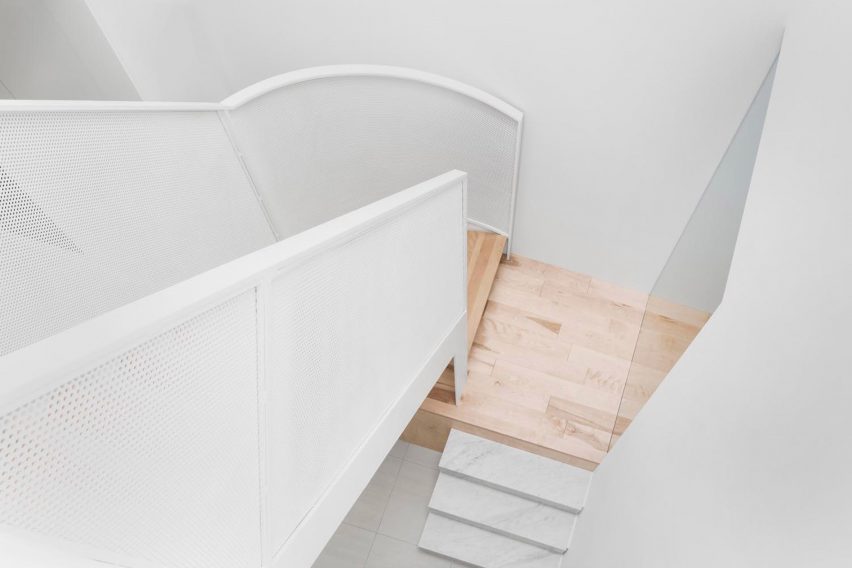 De la Roche residence by _naturehumaine