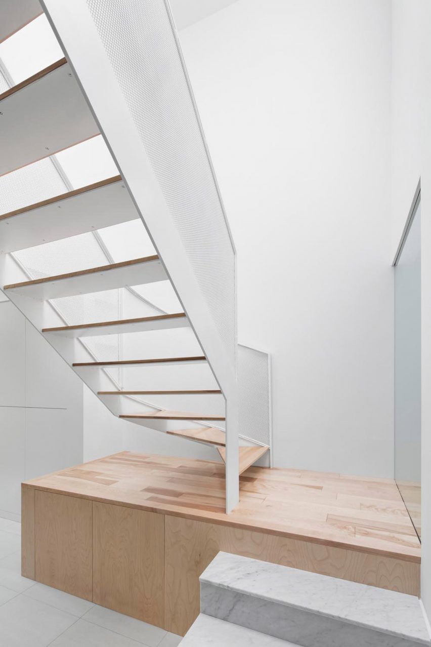 De la Roche residence by _naturehumaine