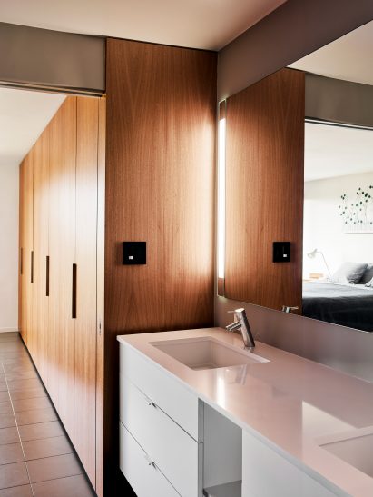 Diamond House by Michael Hennessey Architecture