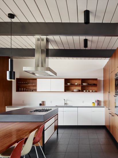 Diamond House by Michael Hennessey Architecture