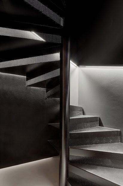 Duplex Tibbaut by Raul Sanchez Architects