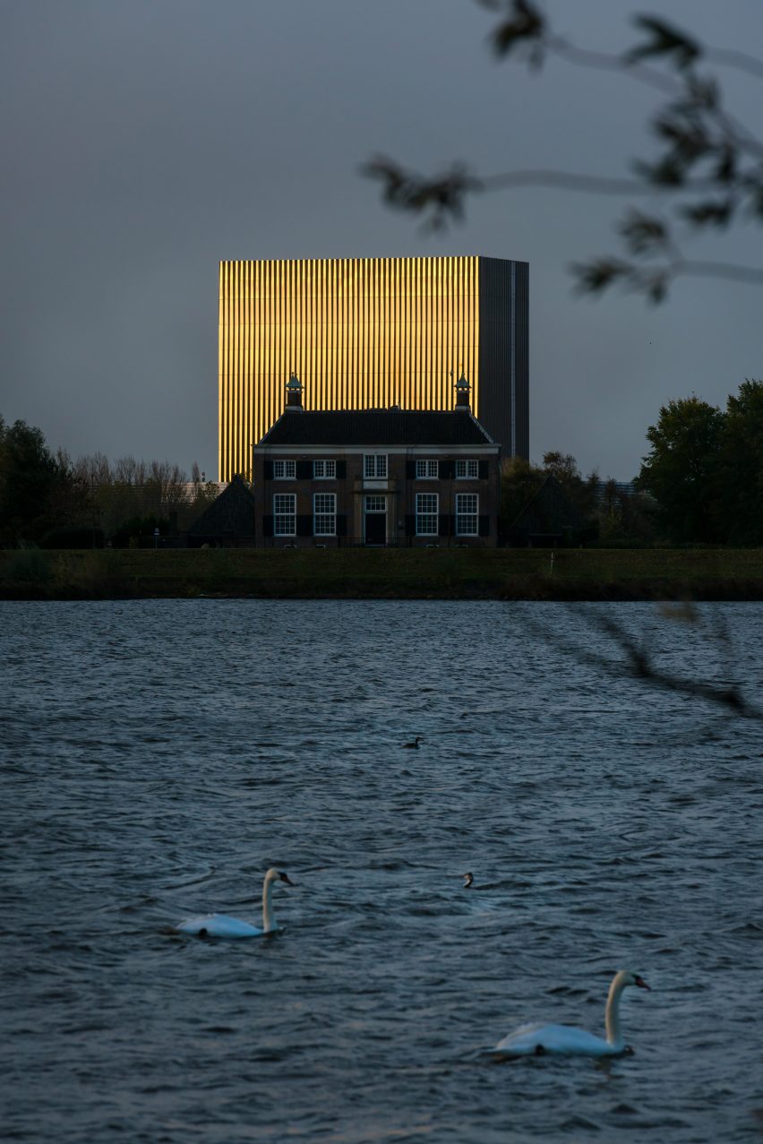 Benthem Crouwel adds stripy tower surrounded by a moat to Amsterdam data centre