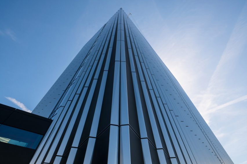 Benthem Crouwel adds stripy tower surrounded by a moat to Amsterdam data centre