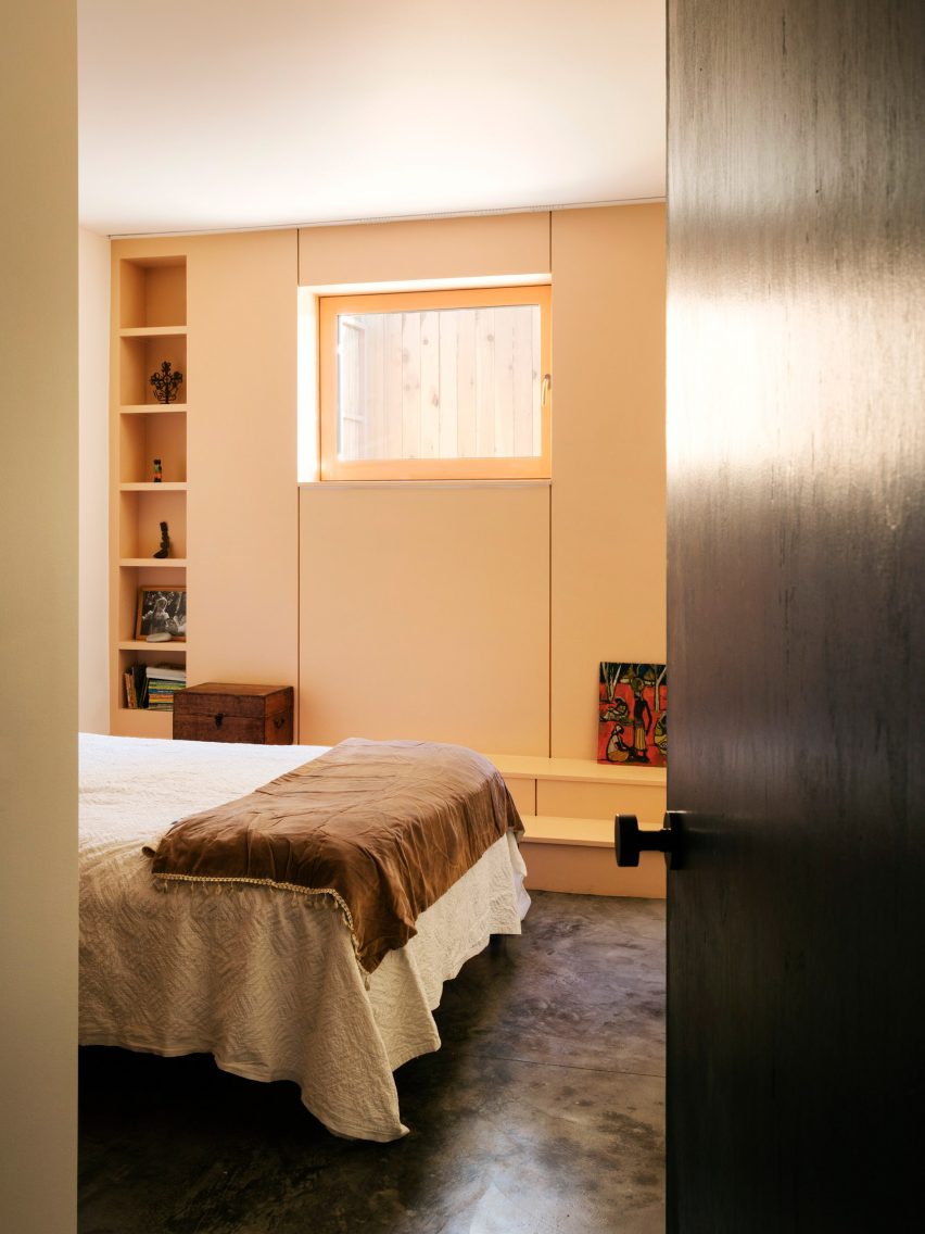 Fleischmann House by Productora