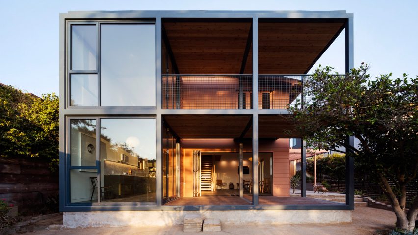 Fleischmann House by Productora