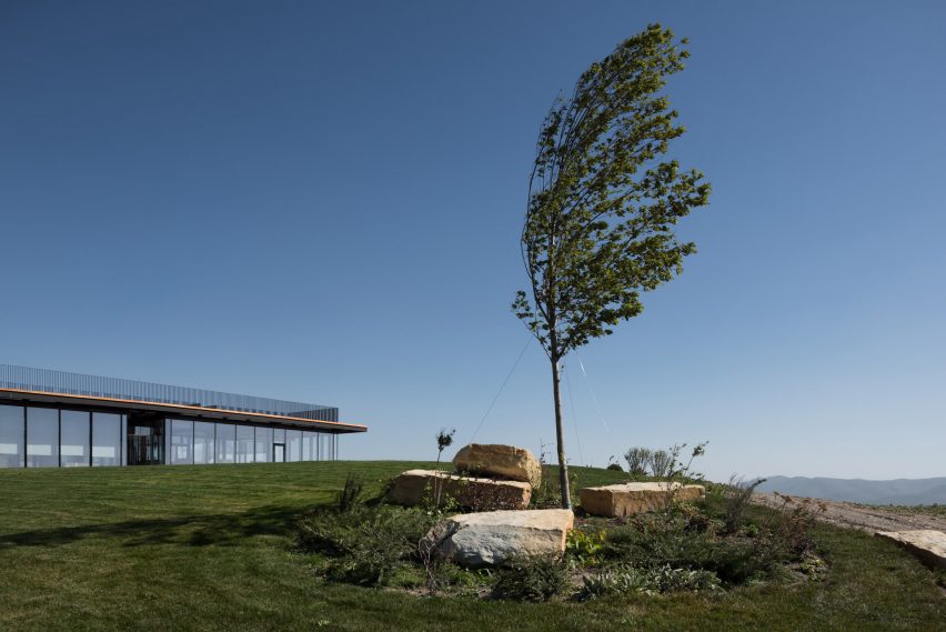 Gai-Kadzor Winery by Kleinewelt Architekten