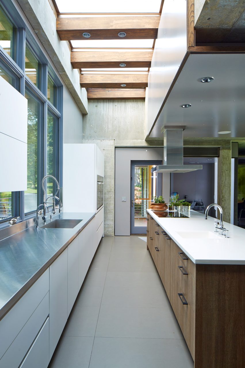 Greenfield Concrete Residence by Narofksy Architecture