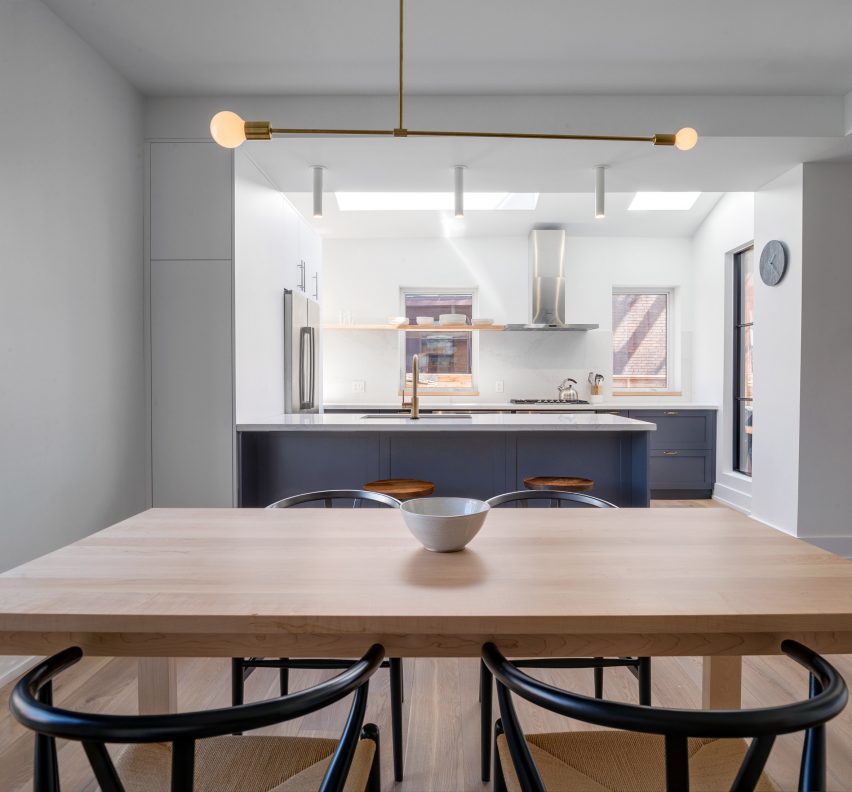Hilton Residence by StudioAC