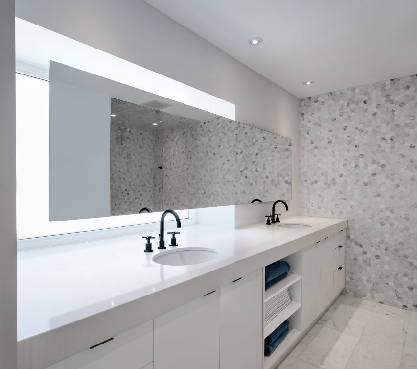 Hilton Residence by StudioAC