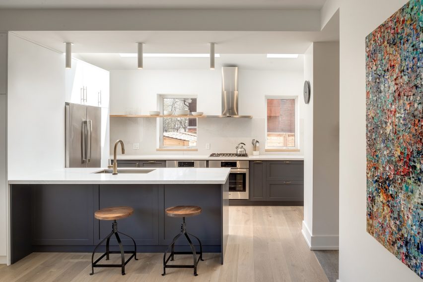 Hilton Residence by StudioAC