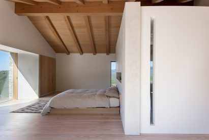 House in Jackson by McLean Quinlan