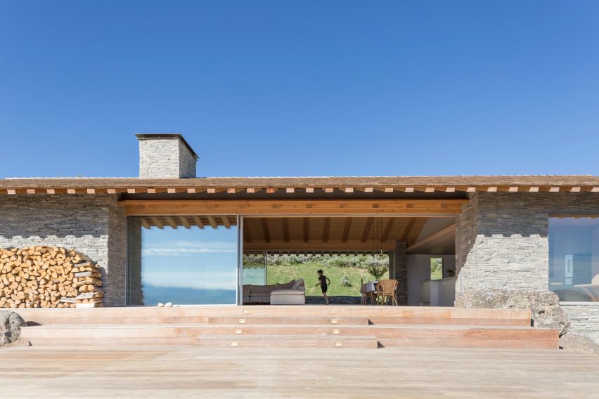 House in Jackson by McLean Quinlan