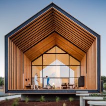 House in Ourem by Filipe Saraiva Arquitectos