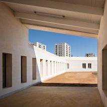 Combas uses natural stone to build “warm and robust” juvenile detention facility in Marseille
