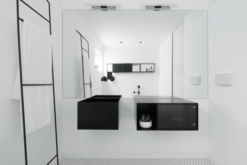 Renovated Bauhaus apartment by Lital Ophir and Ilana Bronfen