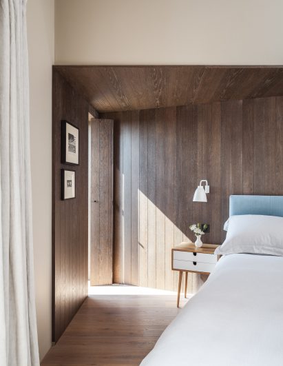 Marsh Hill by Mole Architects
