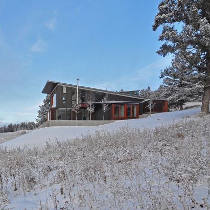 Mountain House by Johnsen Schmaling