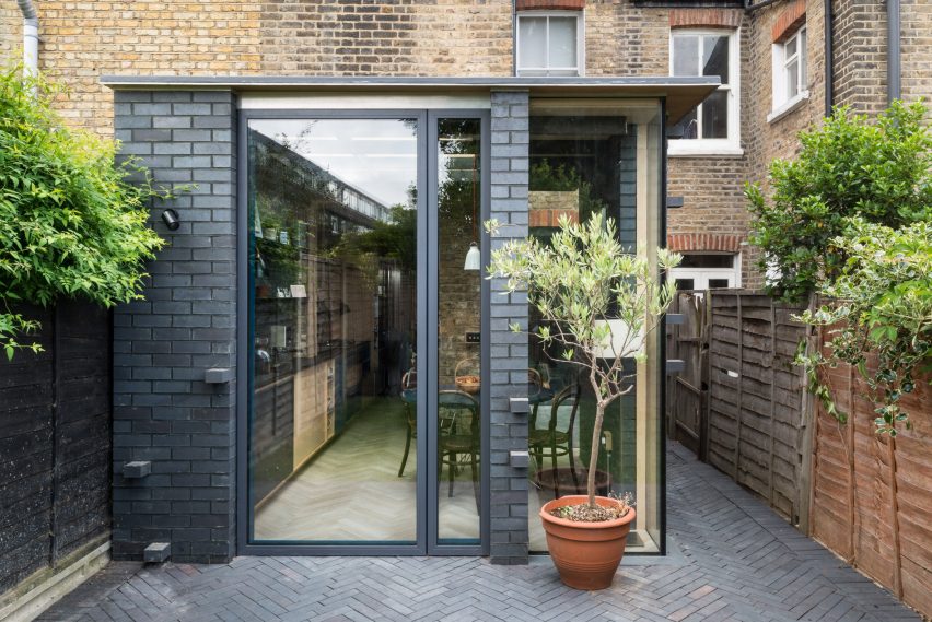 My House by MWArchitects