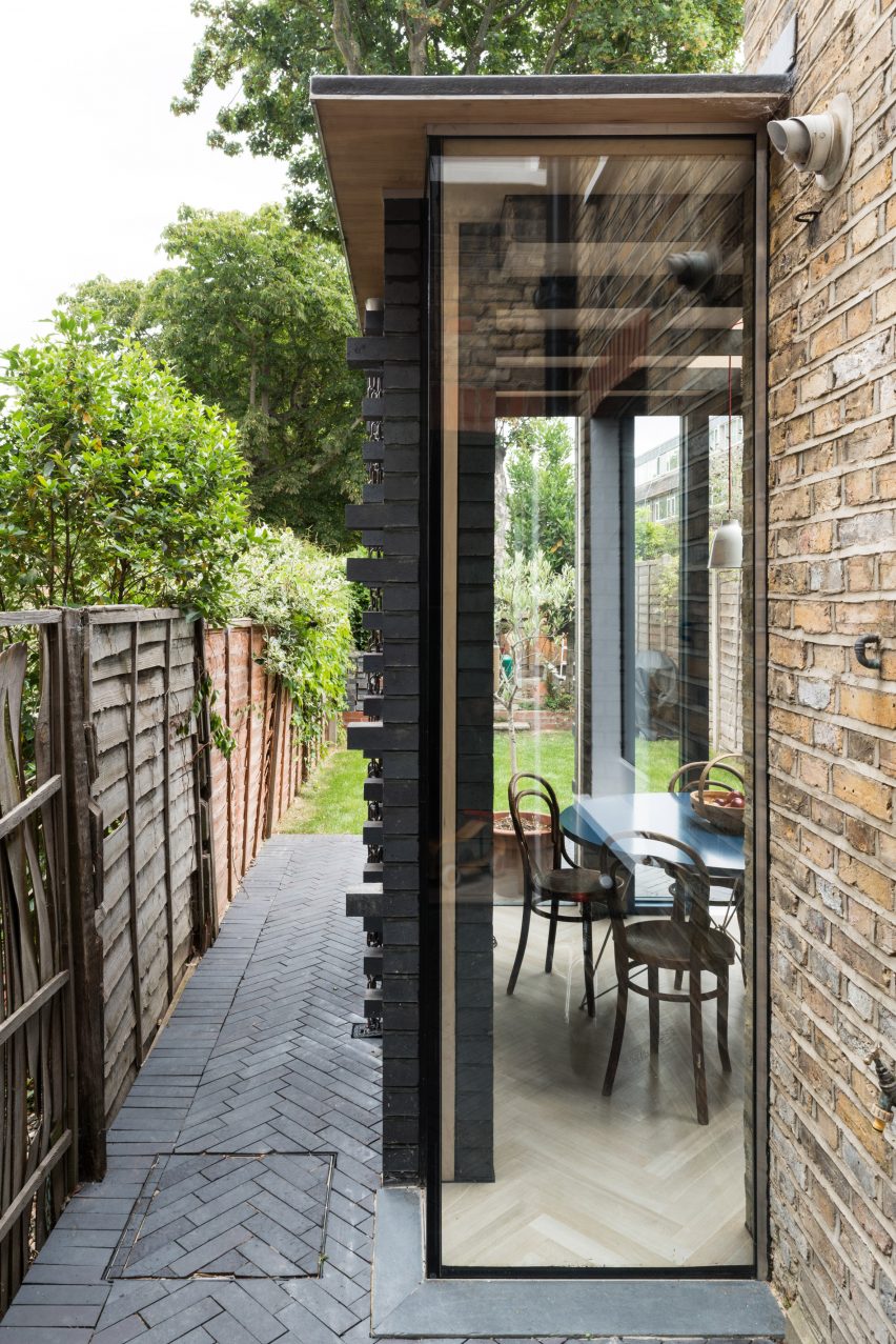 My House by MWArchitects