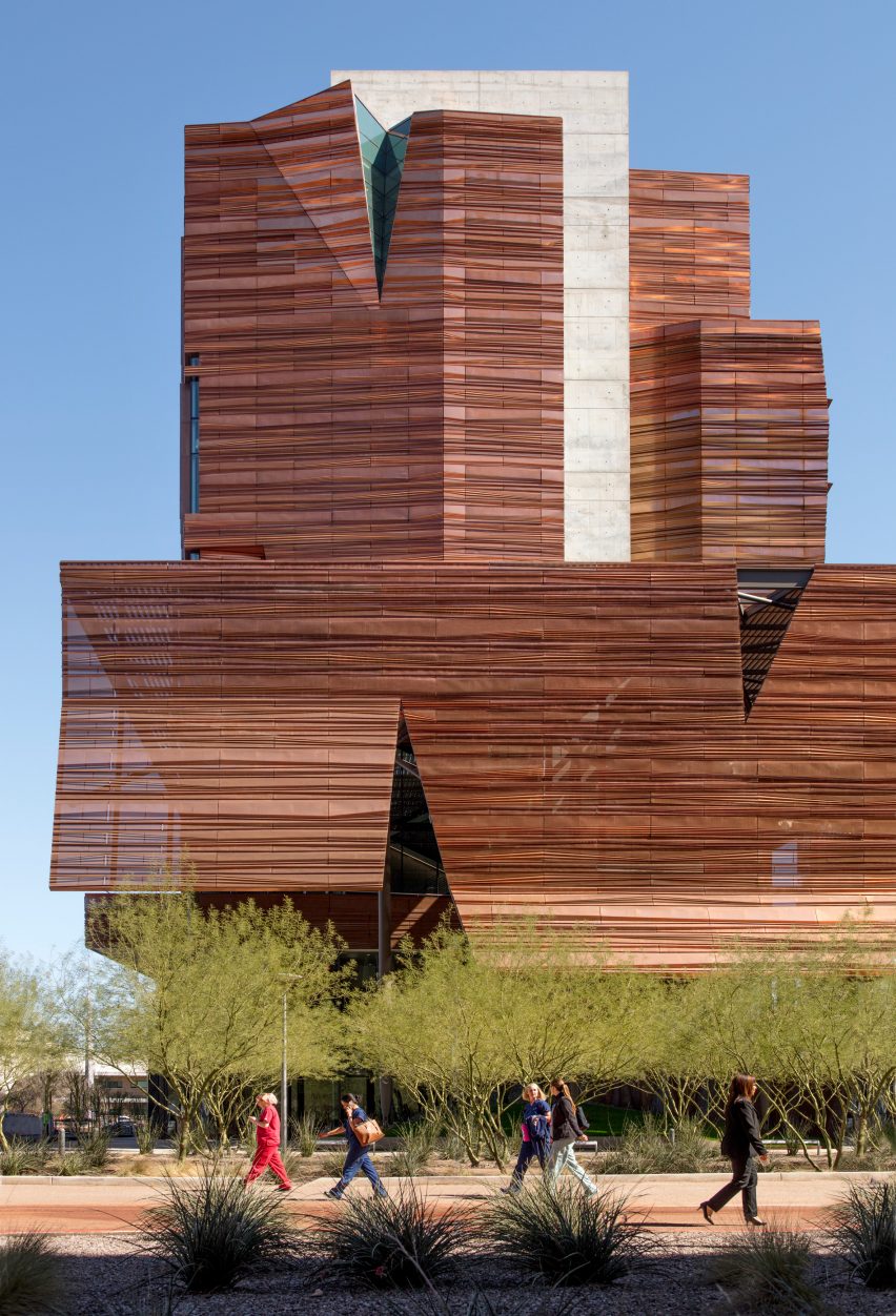 Phoenix Biomedical Sciences Building by CO Architects