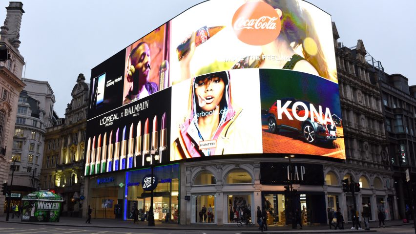 Piccadilly Circus opens new billboard.