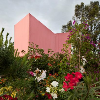 Pinterest roundup pink buildings