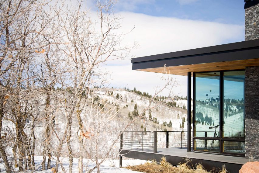 Red Hawk Residence by Imbue Design