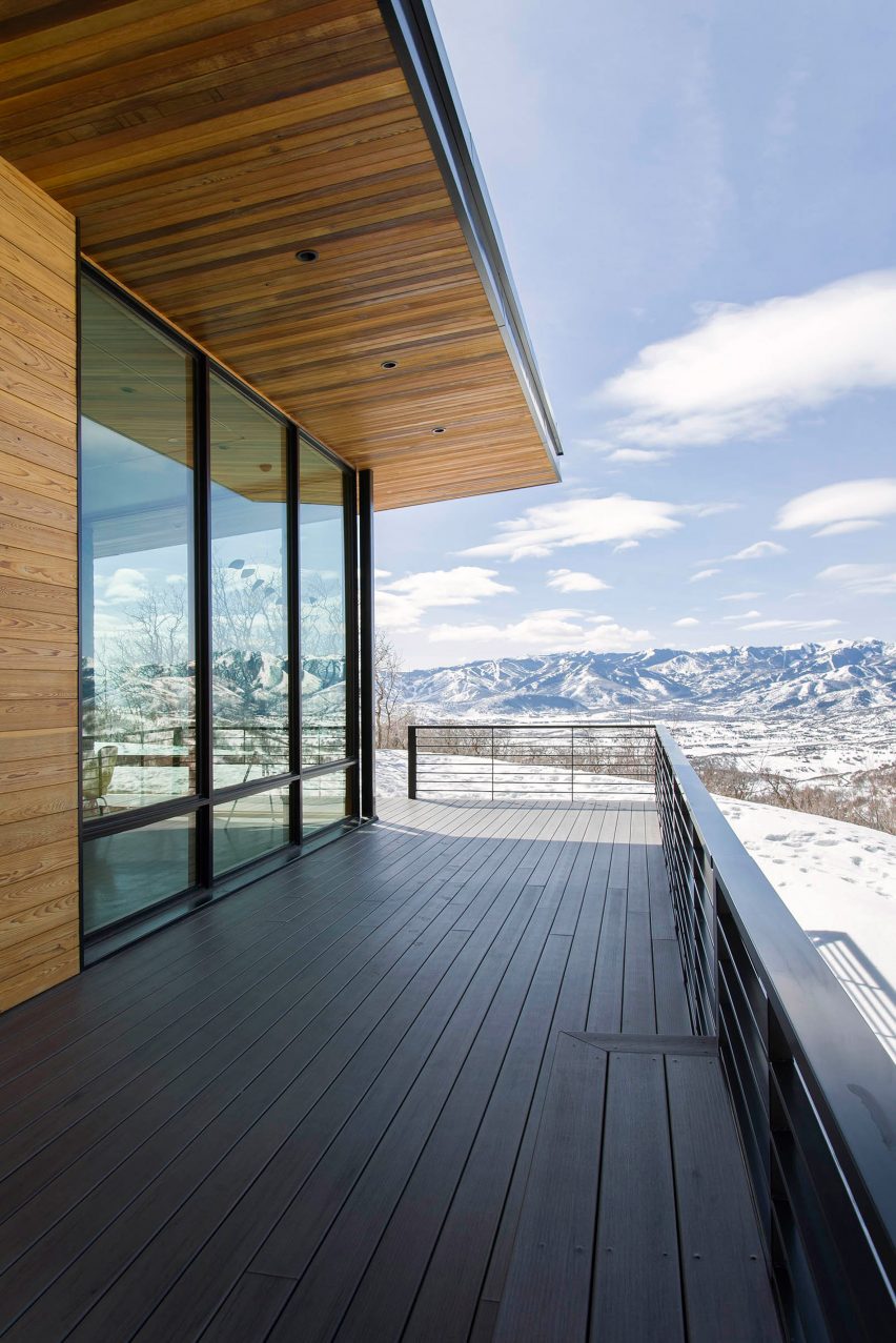 Red Hawk Residence by Imbue Design