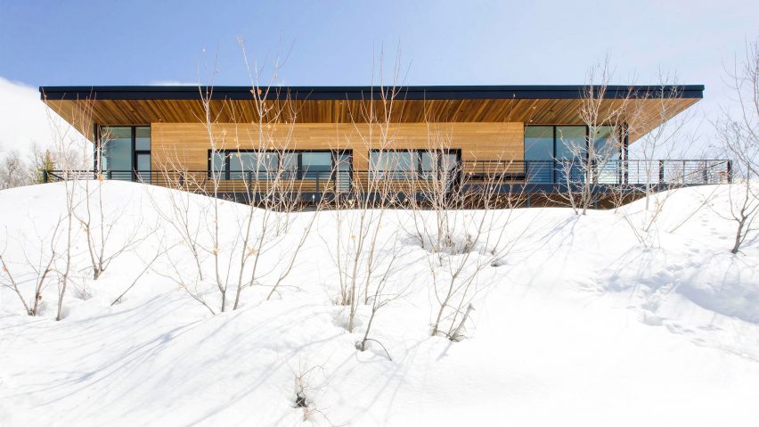 Red Hawk Residence by Imbue Design