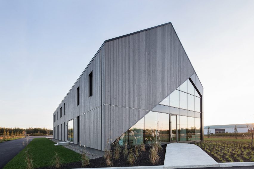 Standing in the Middle of the Field by Maurice Martel architect