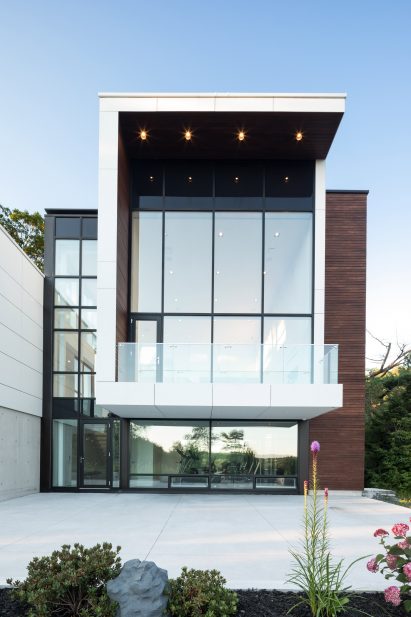 Syncline by Omar Gandhi Architect