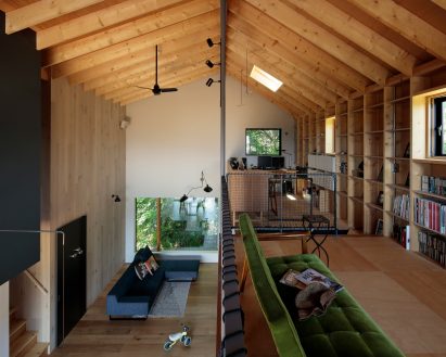 Tab House by Takanori Ineyama Architects