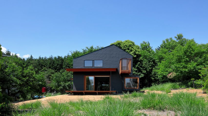 Tab House by Takanori Ineyama Architects
