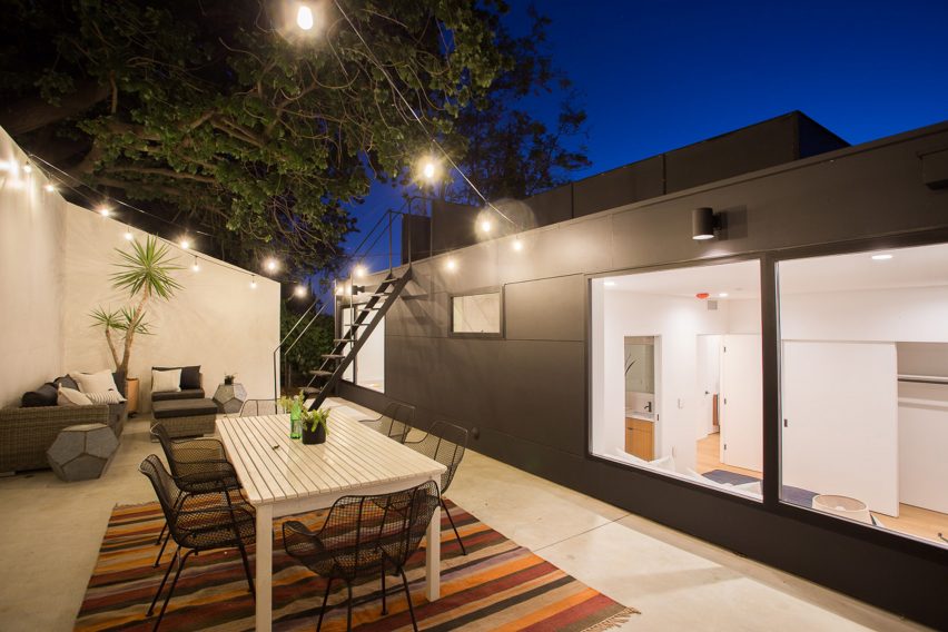Tilt-Shift House by Aaron Neubert Architects