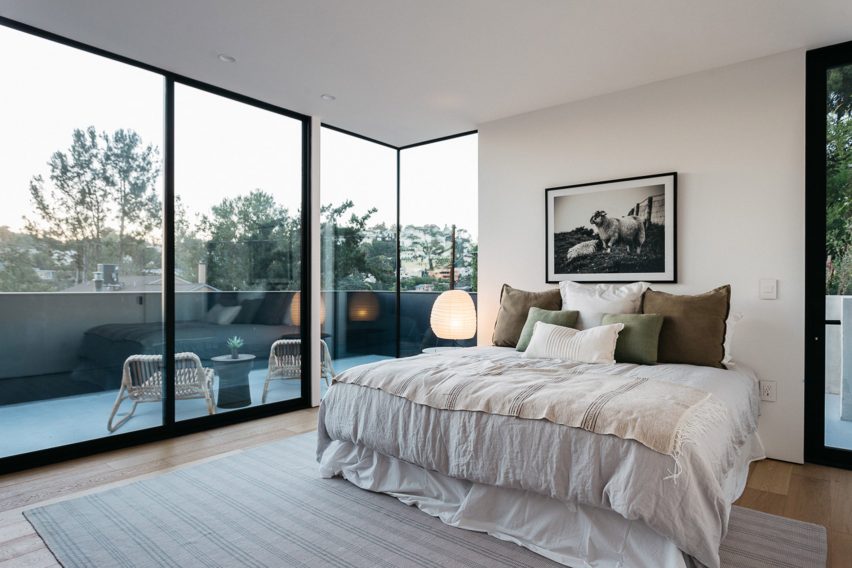 Tilt-Shift House by Aaron Neubert Architects