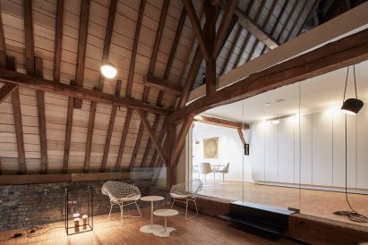 The Waterdog by Klaarchitectuur