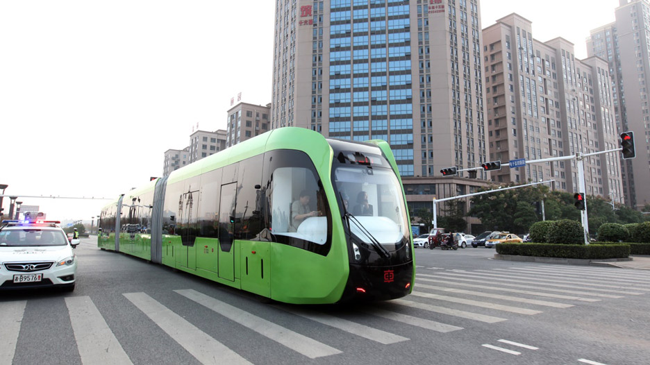 "World's first" driverless, trackless train is launched in China