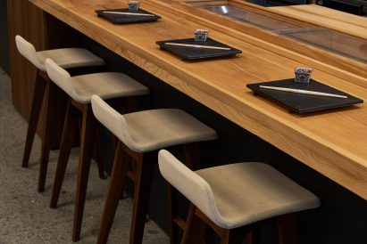 Yen restaurant by Sybarite Architecture