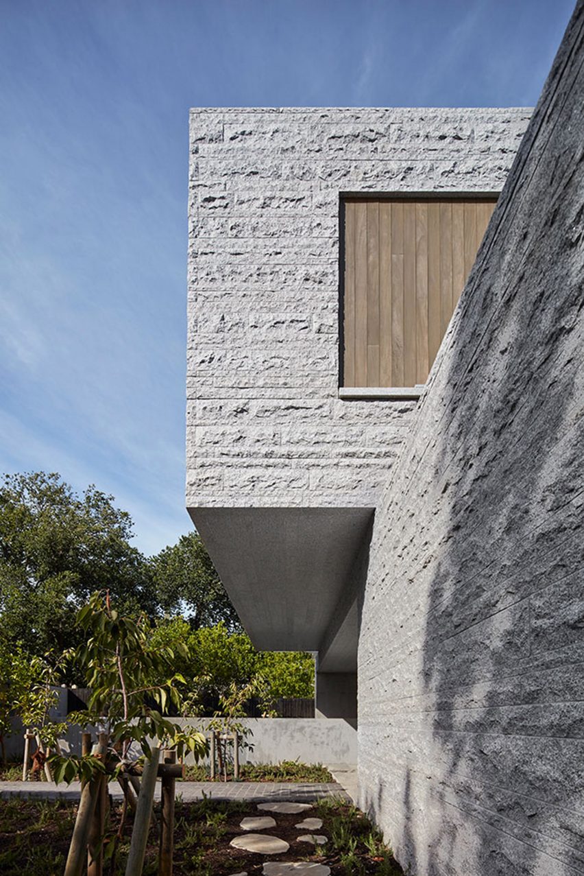 B.E Architecture designed the three-storey Armadale Residence