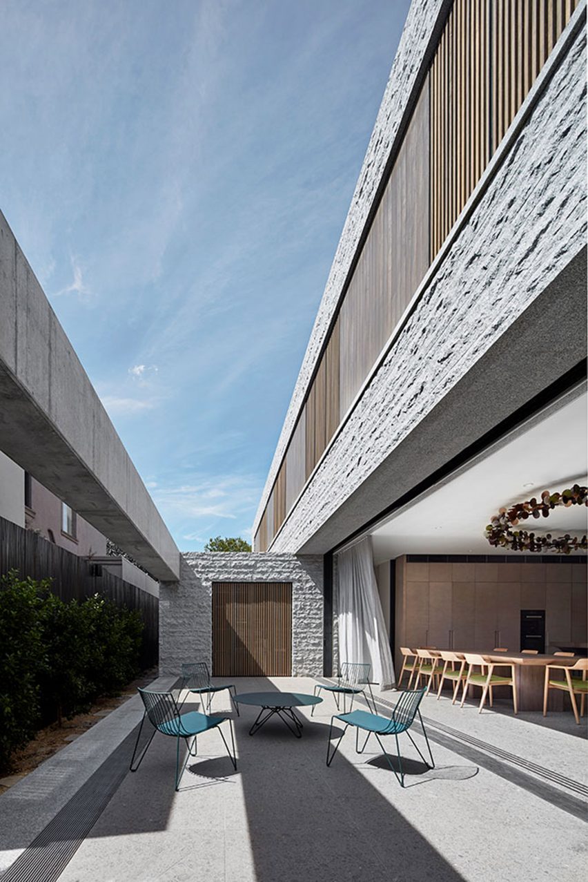 B.E Architecture designed the three-storey Armadale Residence