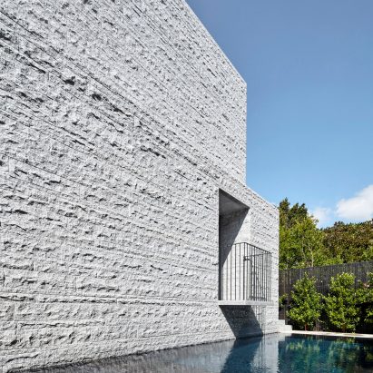 B.E Architecture combines different textures of granite at monolithic Melbourne house